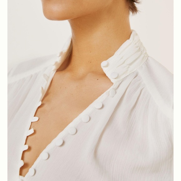 by Anthropologie V-neck Button Down Blouse Size 6 - Picture 3 of 14